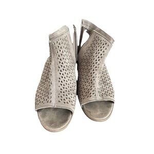 Nature Breeze Taupe Open Toe Suede Block Heel Booties Women's Size 8